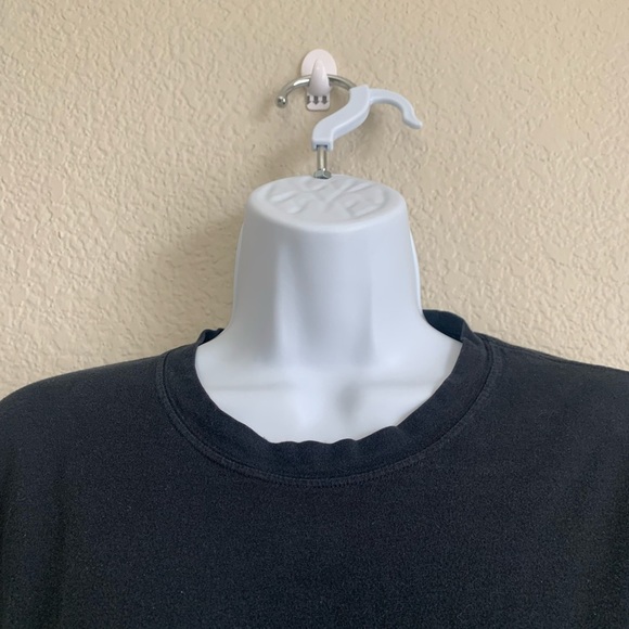 PINK BY VICTORIA SECRETS 2016 Campus Tee - Picture 4 of 13